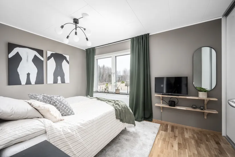 Radhus, Fingerharvsvägen 42, Nedersta, Haninge