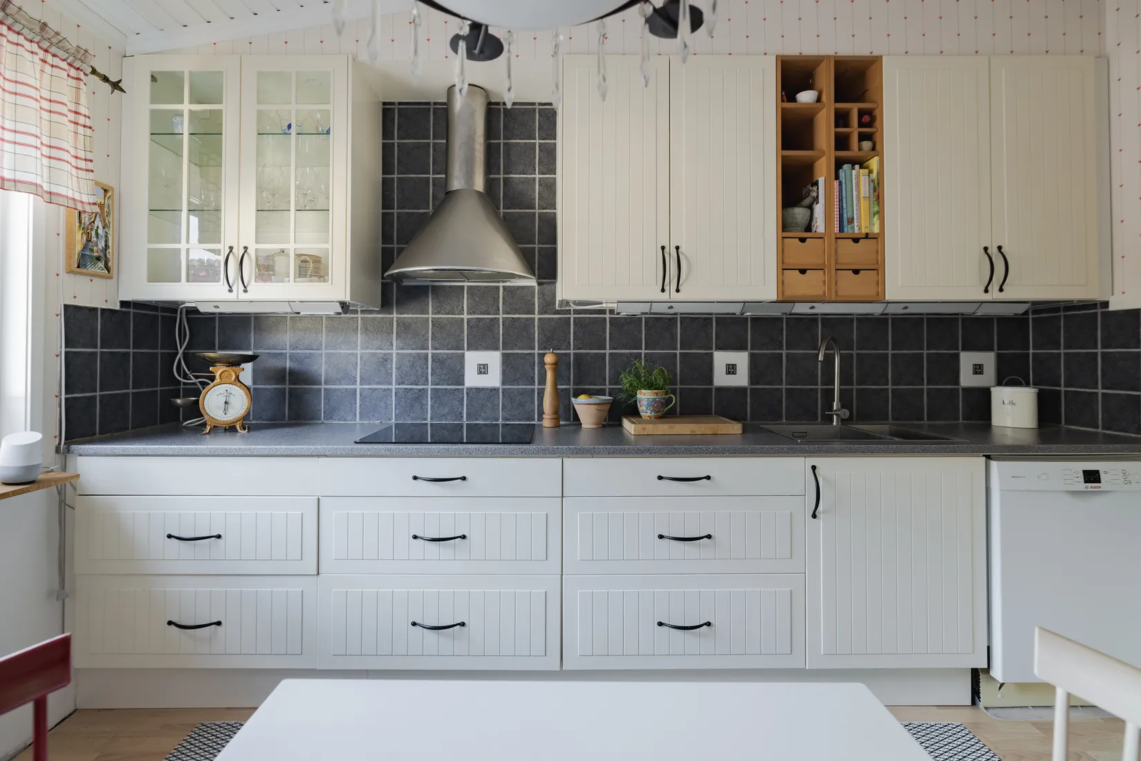 Radhus, Magasinsvägen 30, Kristinehamn