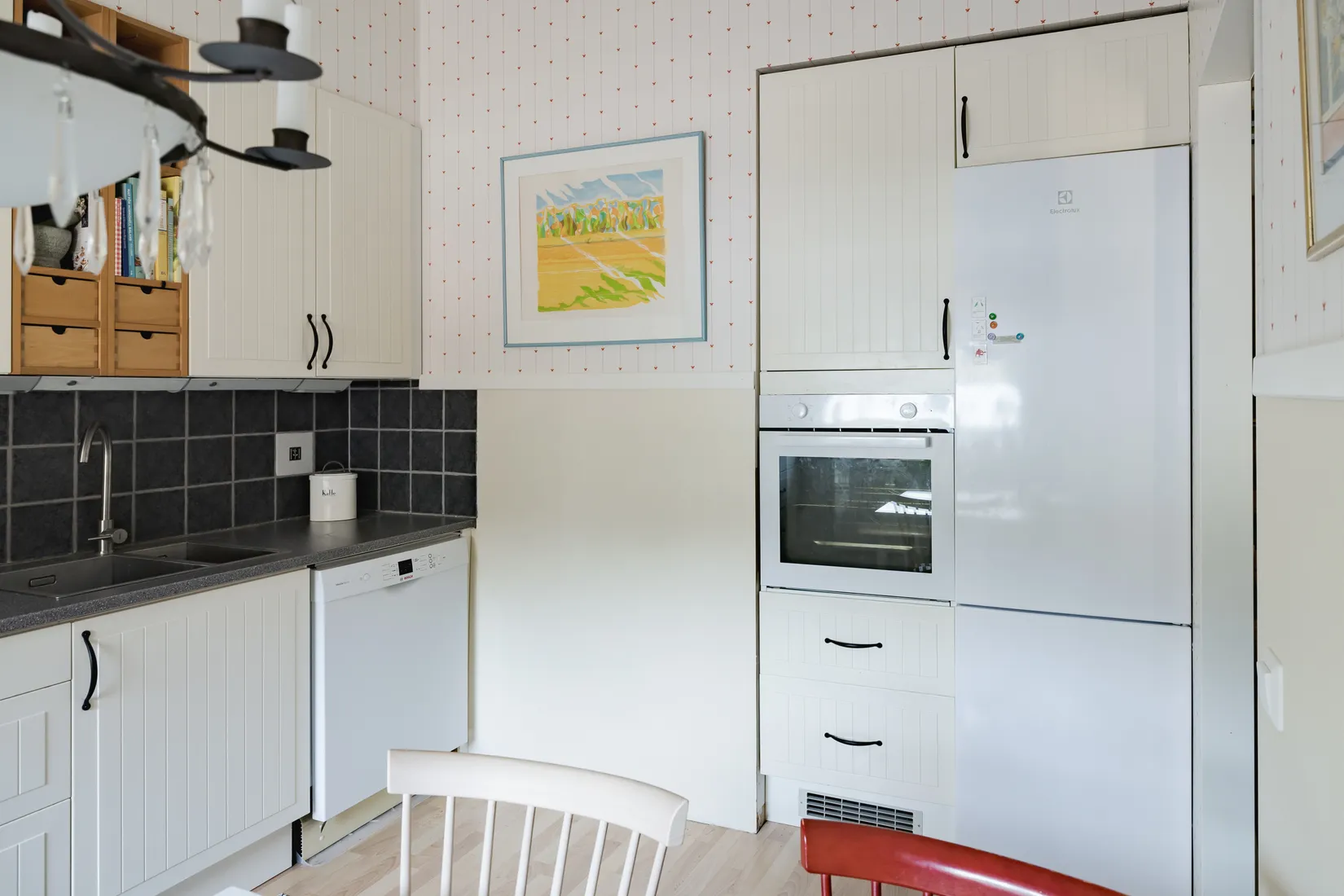 Radhus, Magasinsvägen 30, Kristinehamn