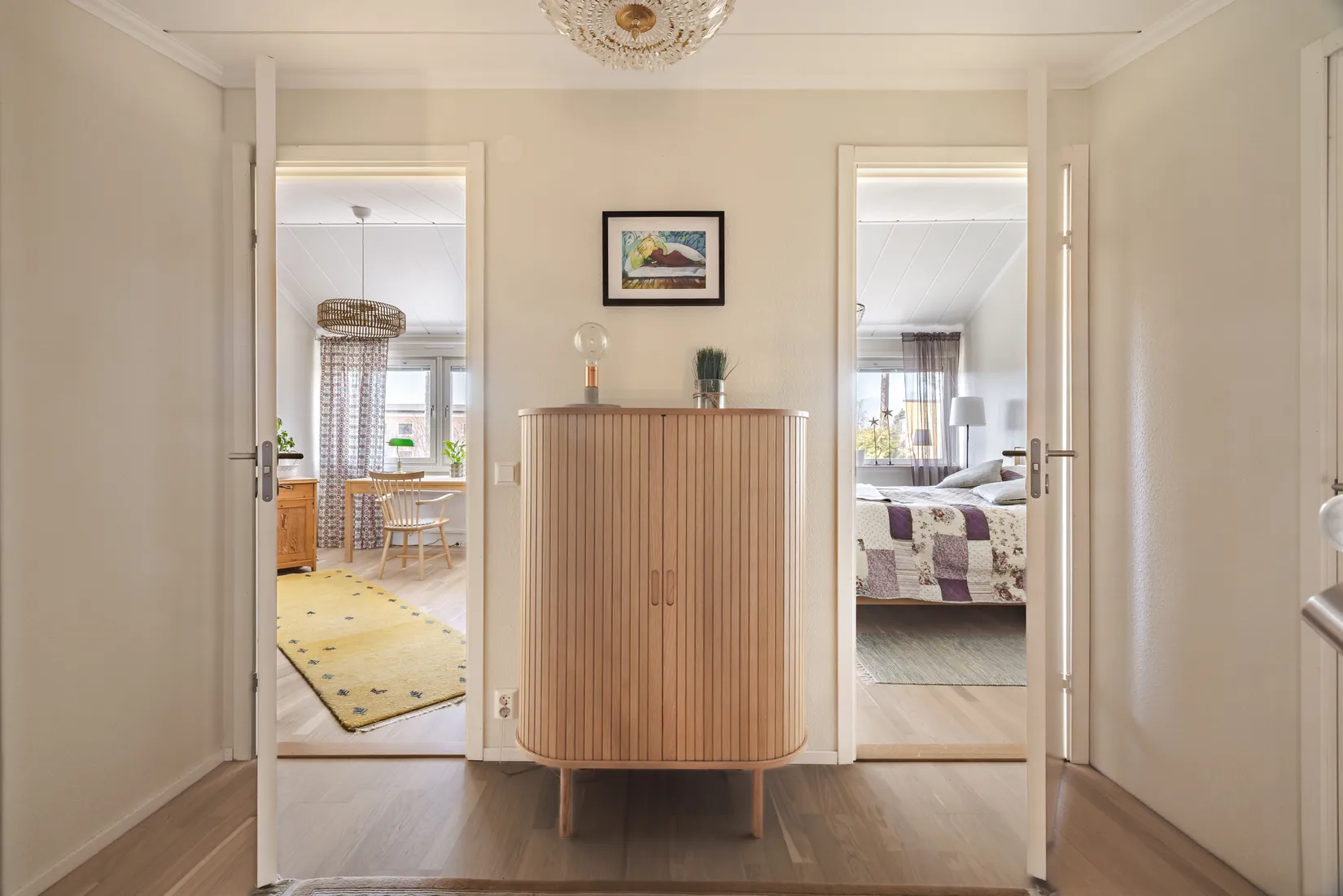 Radhus, Magasinsvägen 30, Kristinehamn