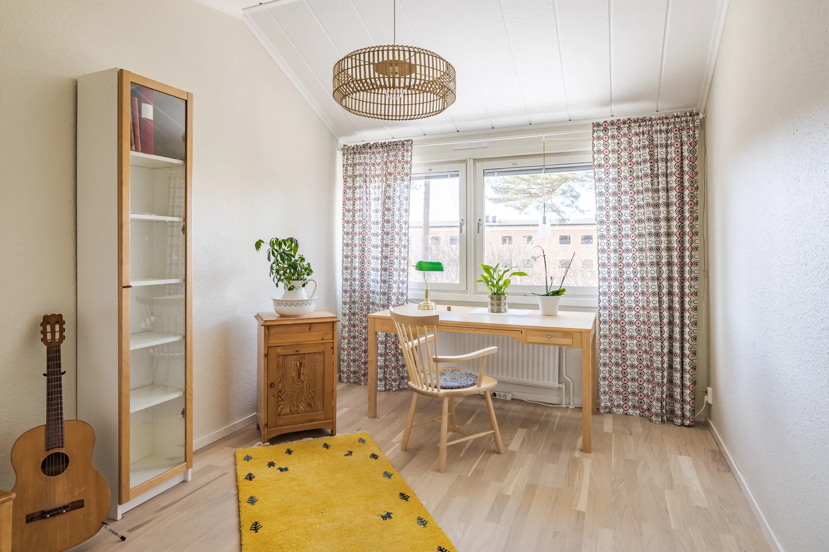 Radhus, Magasinsvägen 30, Kristinehamn