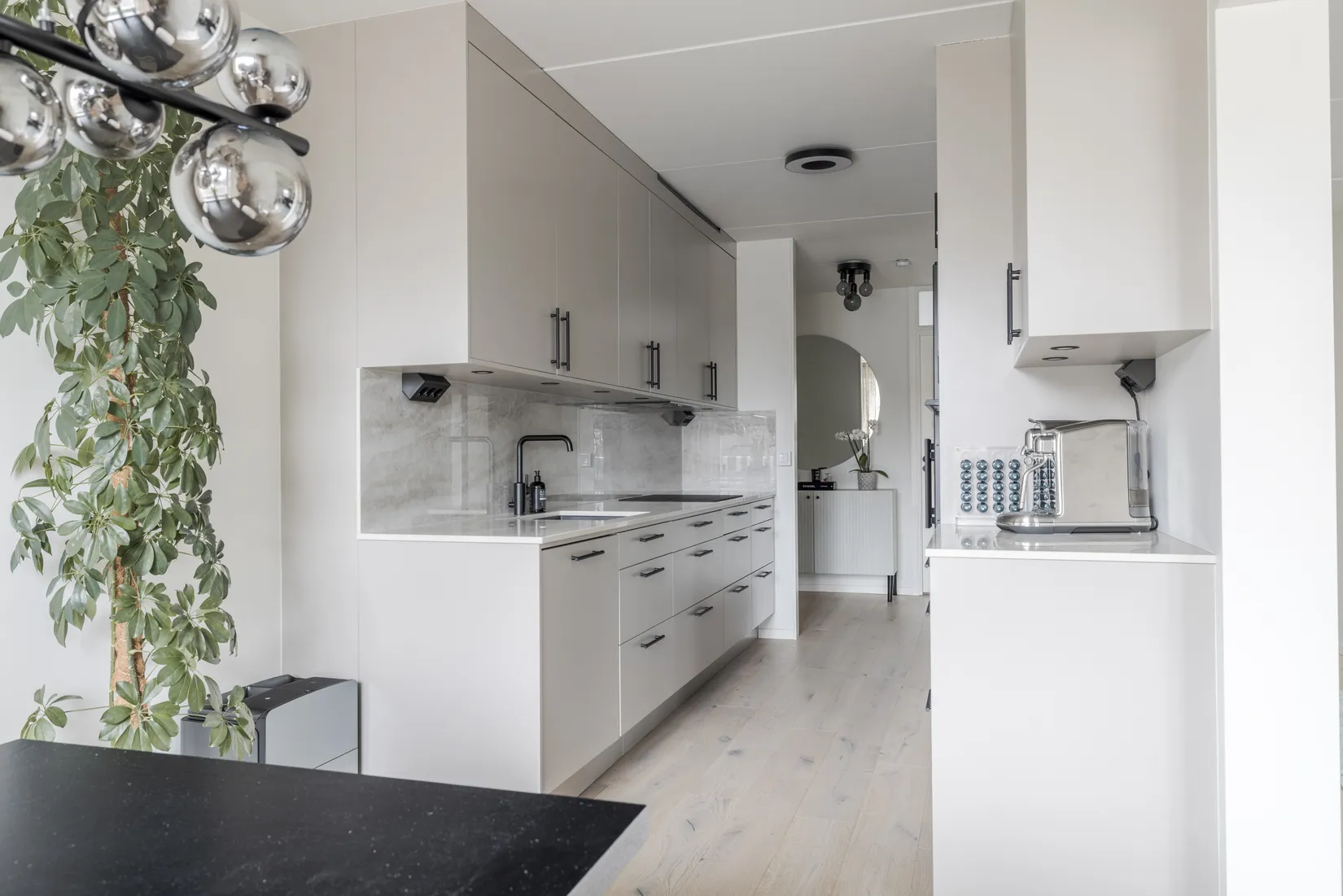 Bostadsrätt, Åkerbyvägen 98, Storstugan, Täby