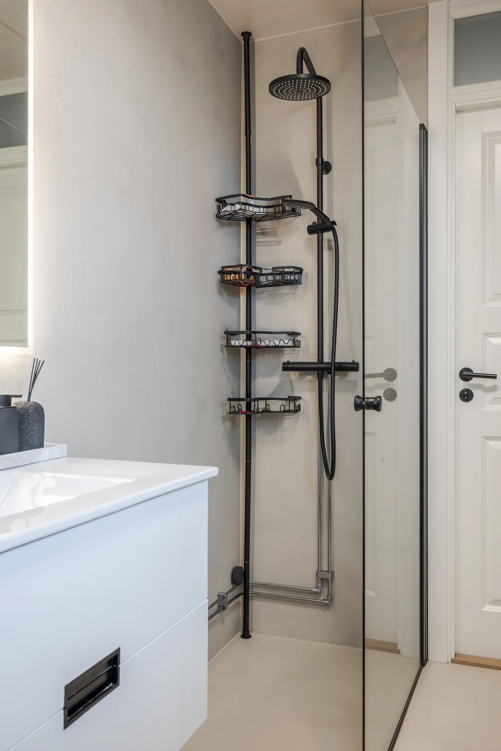 Bostadsrätt, Åkerbyvägen 98, Storstugan, Täby