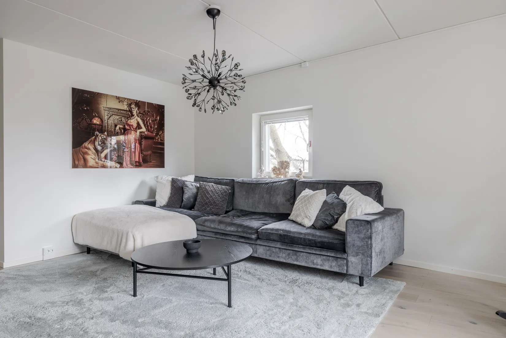 Bostadsrätt, Åkerbyvägen 98, Storstugan, Täby