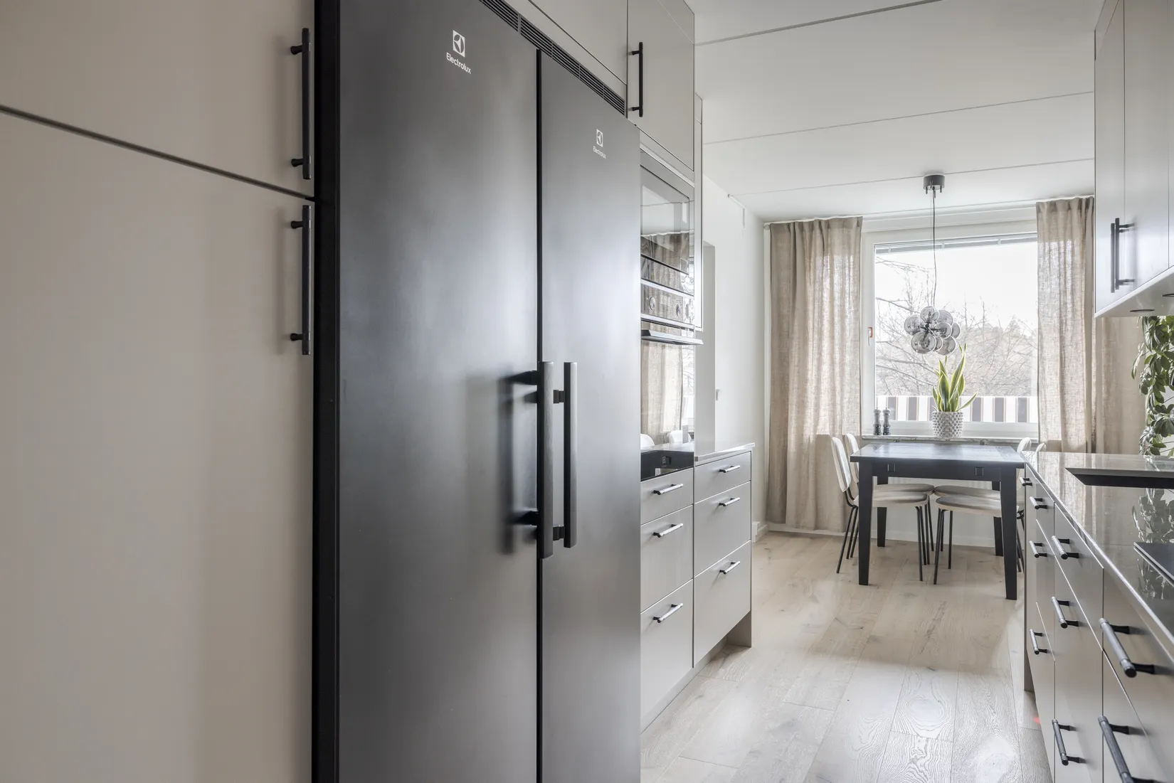 Bostadsrätt, Åkerbyvägen 98, Storstugan, Täby