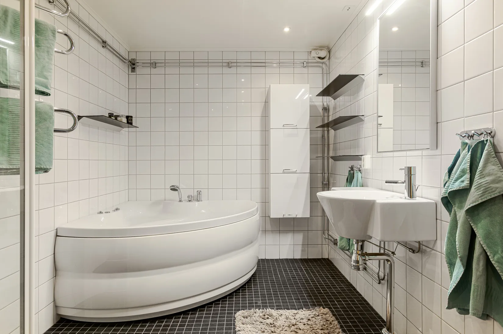 Villa, Kyrkogatan 46, Kinna, Mark