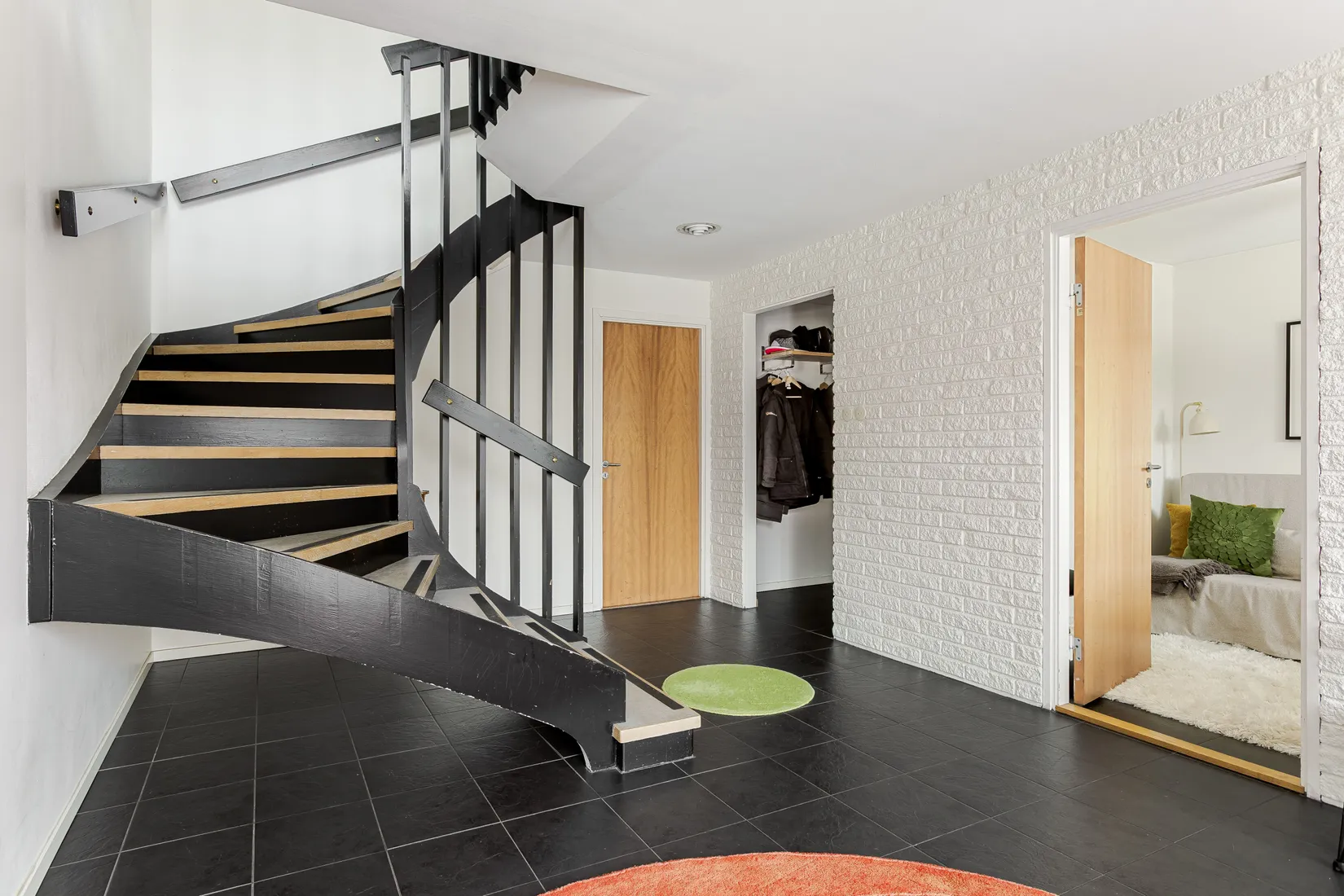 Villa, Kyrkogatan 46, Kinna, Mark