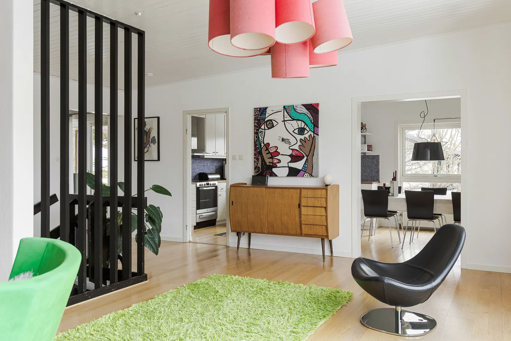 Villa, Kyrkogatan 46, Kinna, Mark