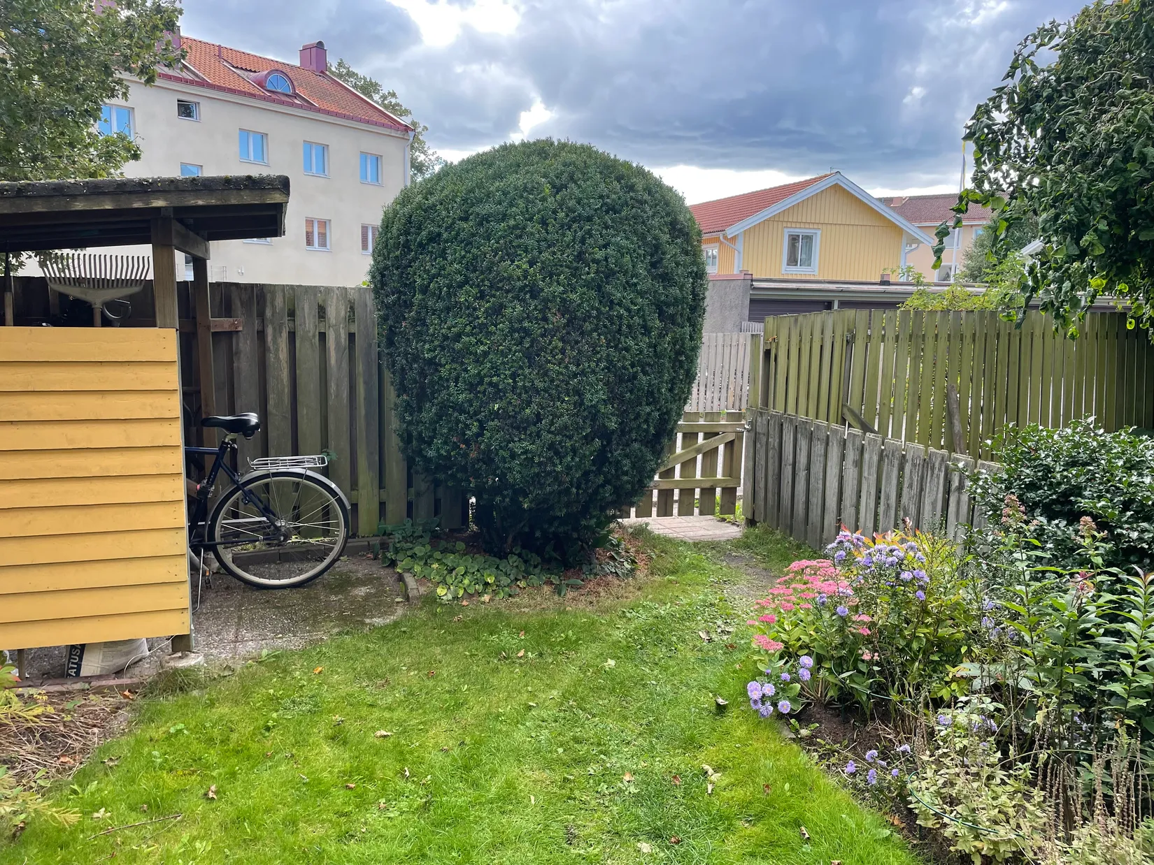 Villa, Radhus, Vattengränd 18, Väster, Nyköping