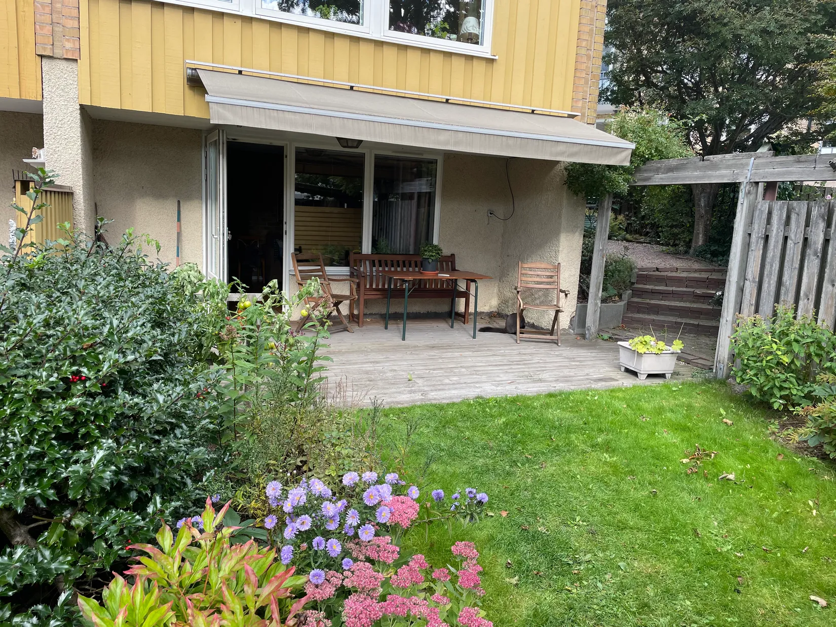 Villa, Radhus, Vattengränd 18, Väster, Nyköping