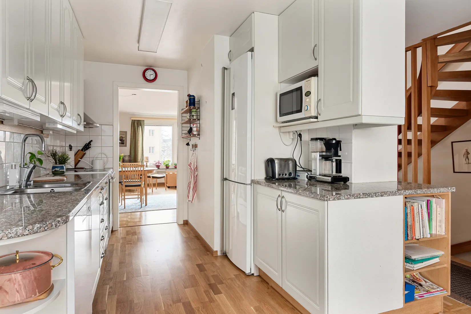 Villa, Radhus, Vattengränd 18, Väster, Nyköping