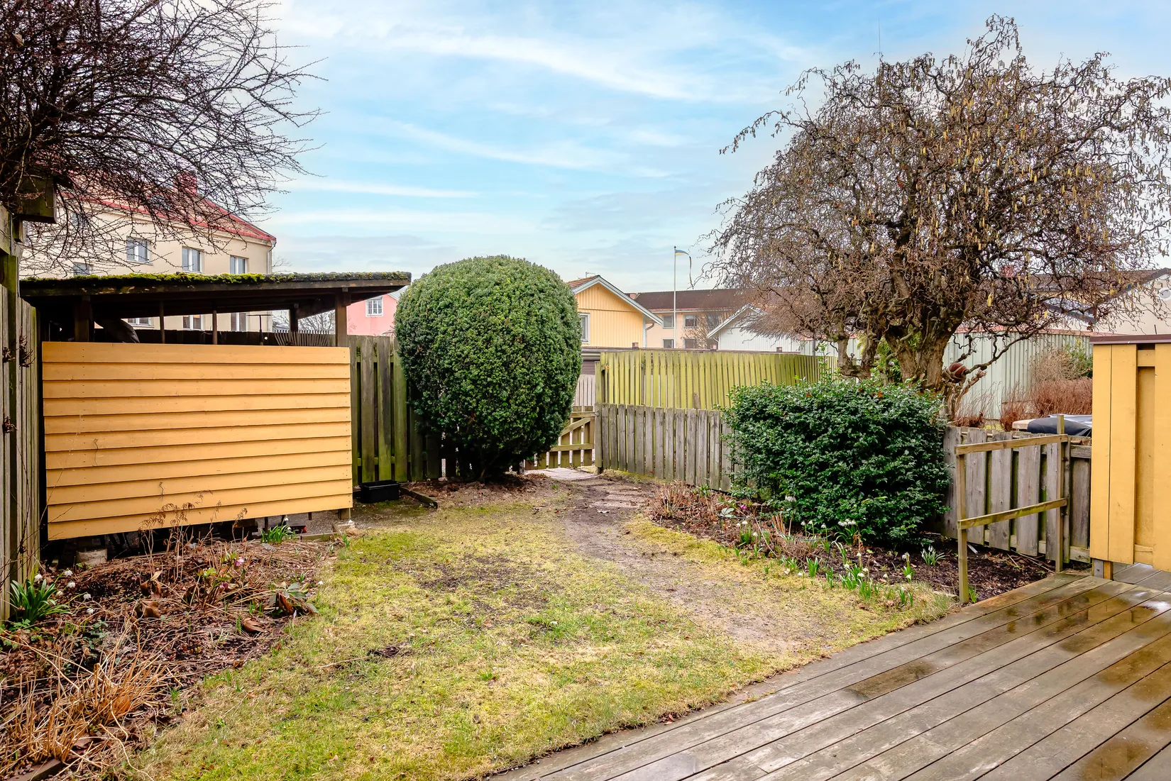 Villa, Radhus, Vattengränd 18, Väster, Nyköping