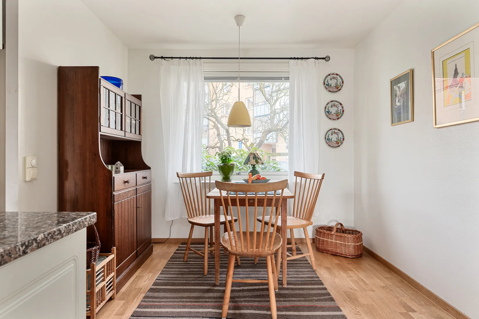 Villa, Radhus, Vattengränd 18, Väster, Nyköping