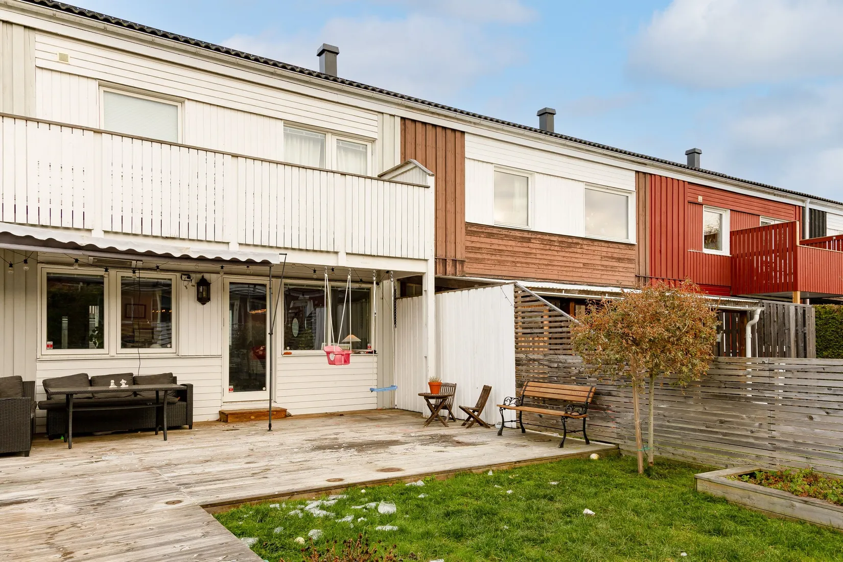 Villa, Radhus, Blomsterkungsvägen 142, Hässelby/Backlura, Stockholm