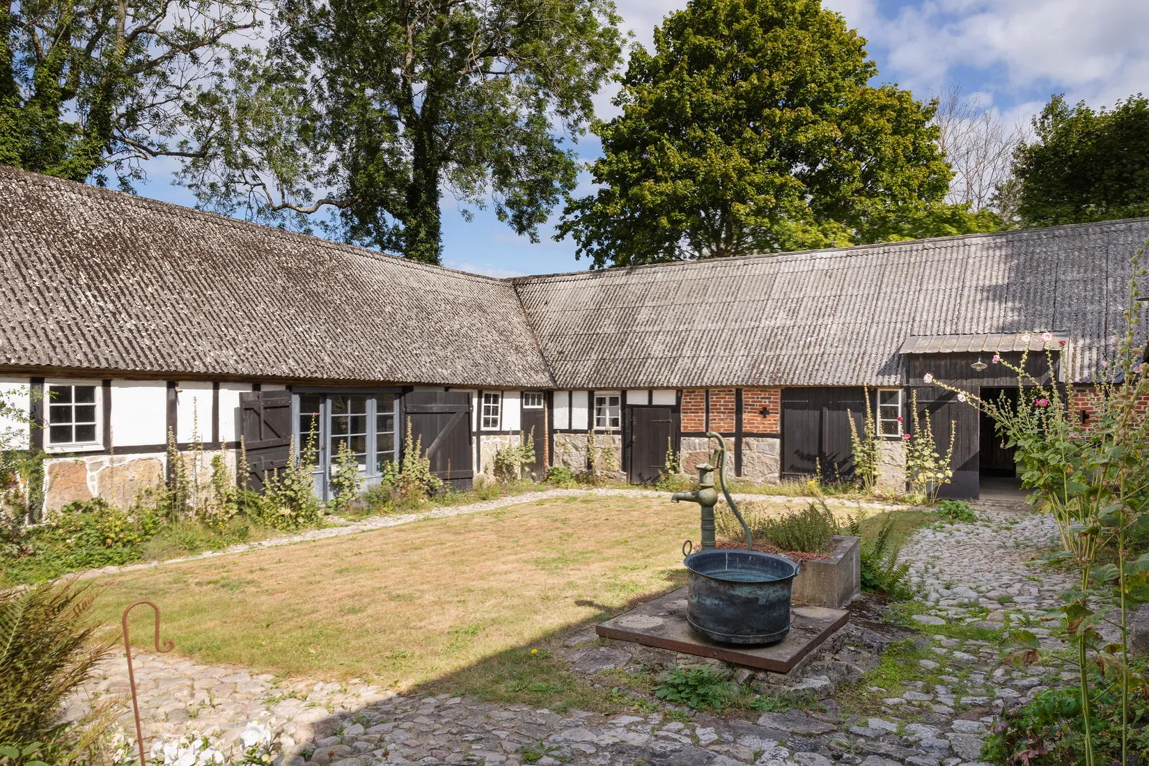 Villa, Gladsaxvägen 11, Baskemölla, Simrishamn