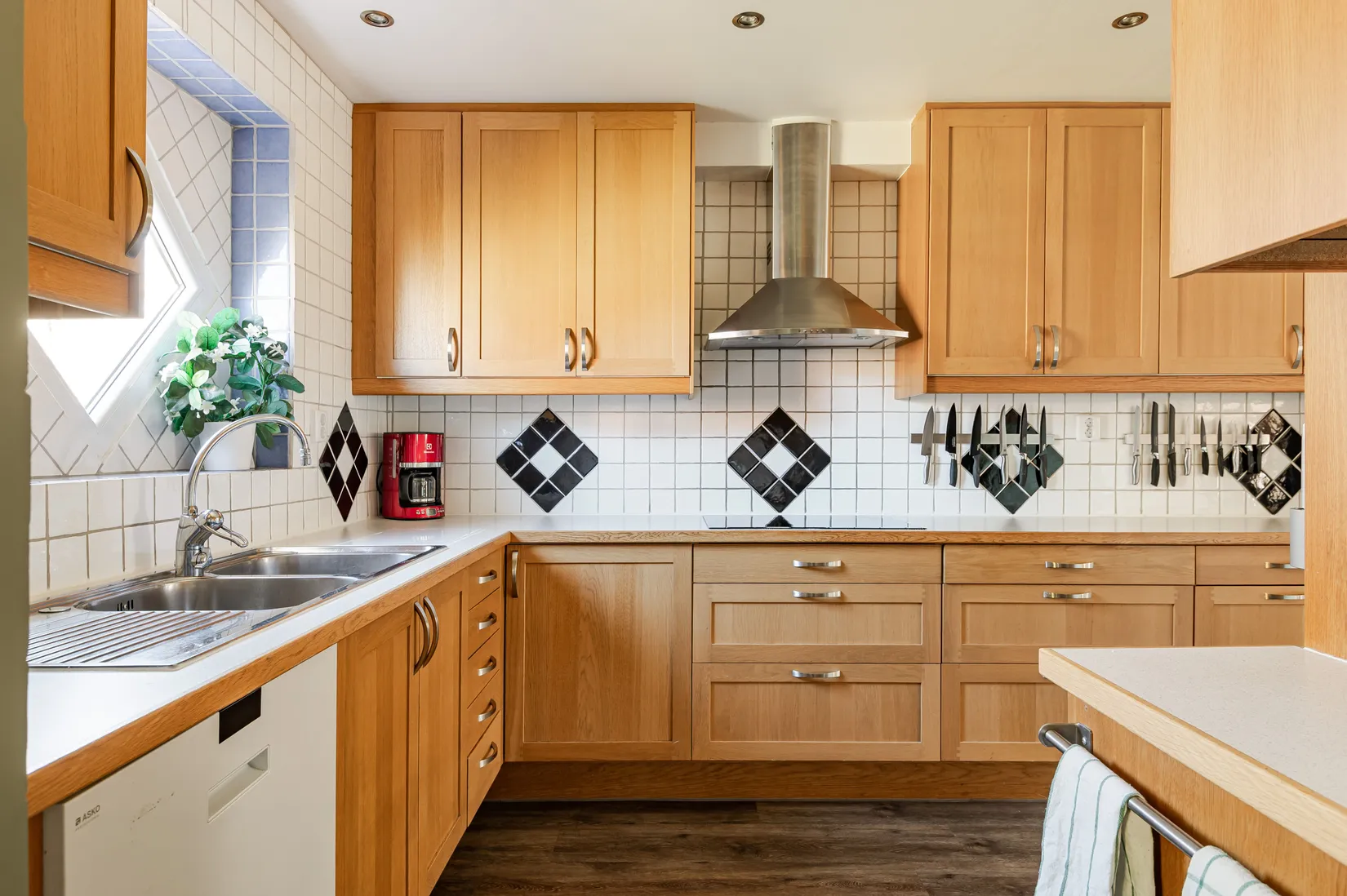 Villa, Holstens väg 14, Borensberg, Motala