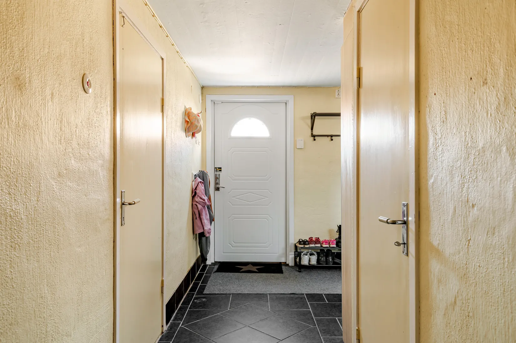 Villa, Holstens väg 14, Borensberg, Motala