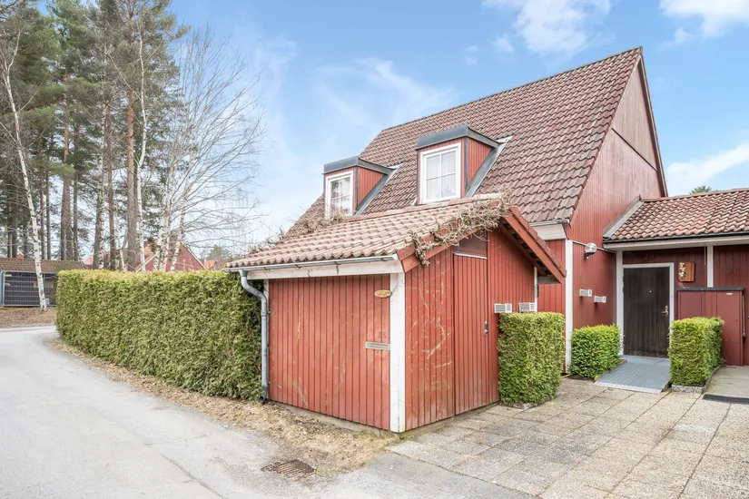 Villa, Pusshagen 28, Haninge