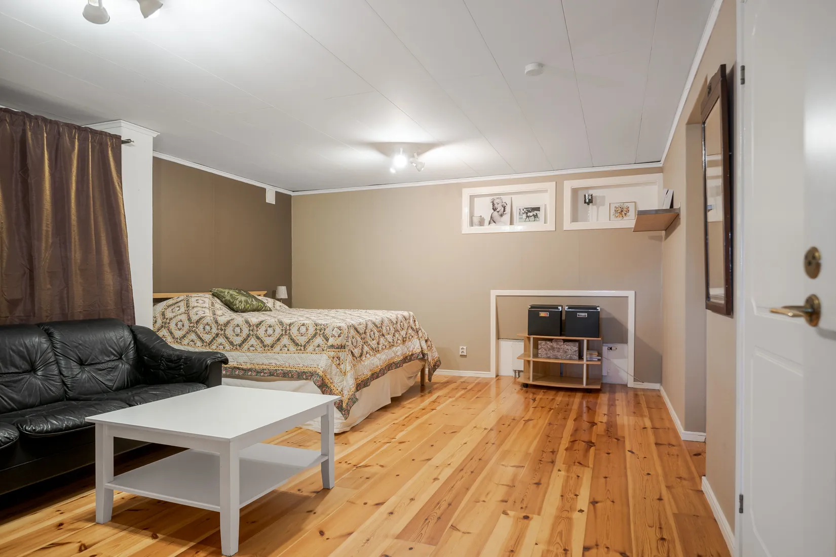 Gård/Skog, Forsa Kärrsäter 1, Forsa, Katrineholm