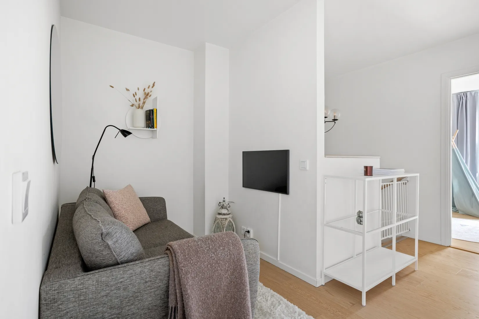 Bostadsrätt, Radhus, Riddersviksvägen 161E, Hässelby Södra Villastad, Stockholm