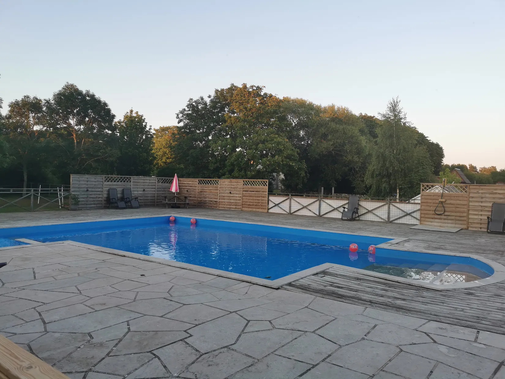 Fritidshus, Valarvägen 4, Burgsvik samhälle, Gotland