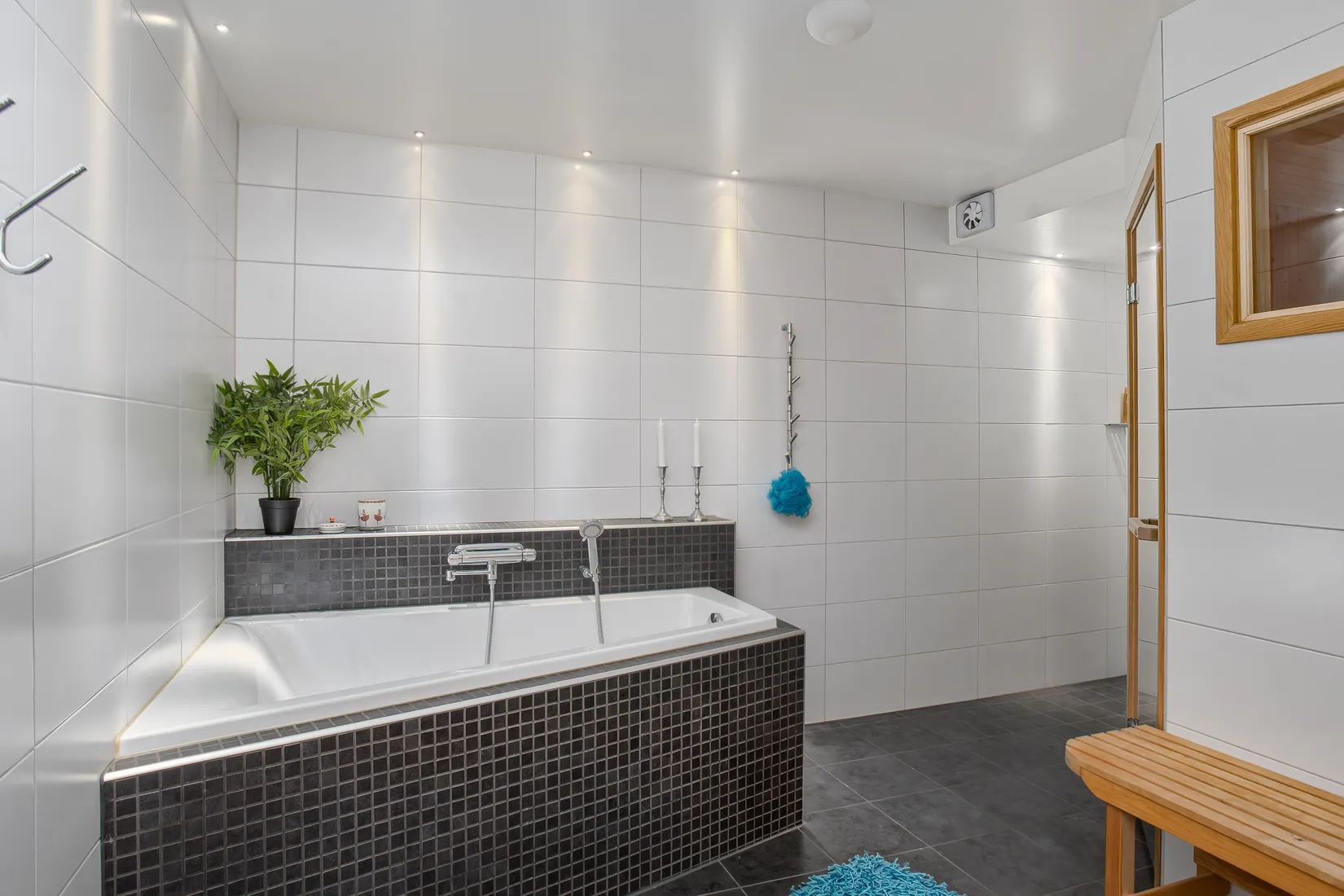 Villa, Radhus, Rödhakevägen 35B, Mariehem, Umeå