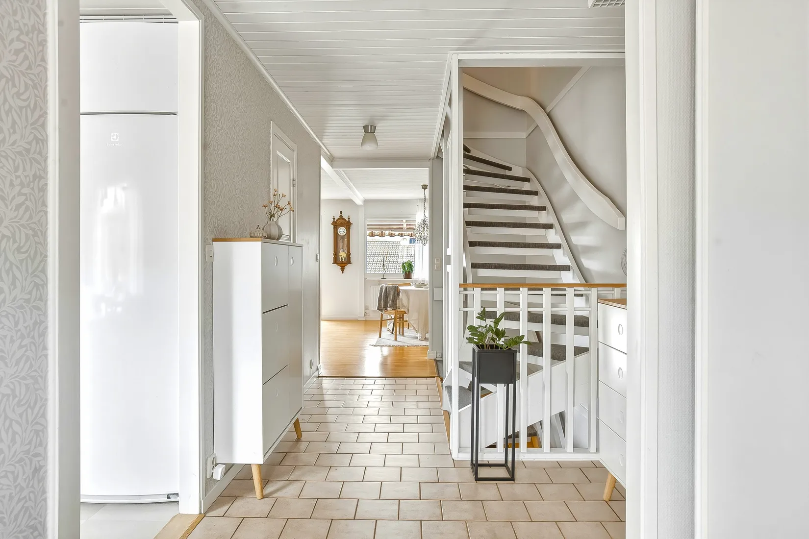 Villa, Radhus, Rödhakevägen 35B, Mariehem, Umeå