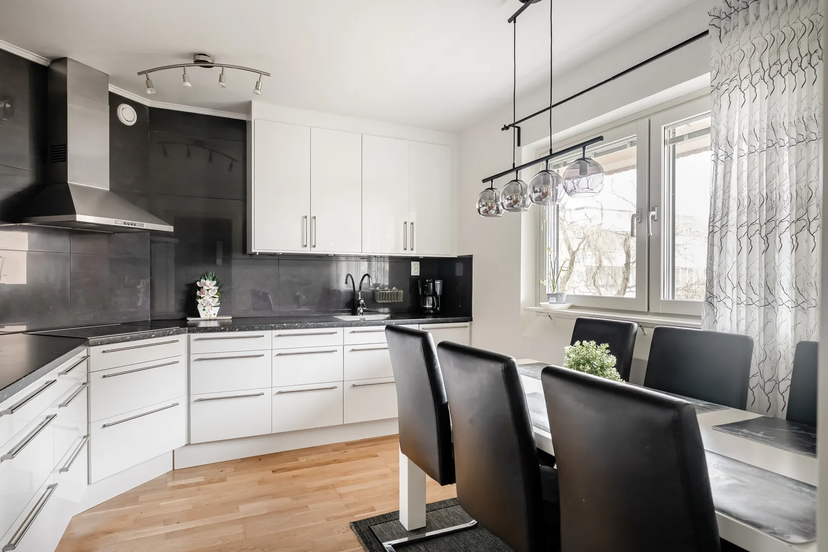 Bostadsrätt, Slättåkragränd 15, Östbergahöjden, Stockholm