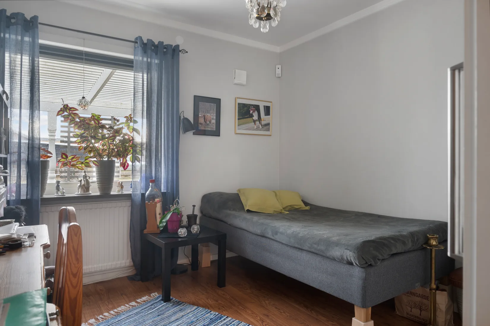 Villa, Radhus, Hantverkaregatan 2, Vara - Centralt, Vara