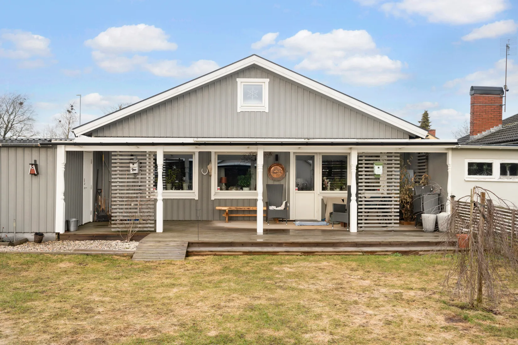 Villa, Radhus, Hantverkaregatan 2, Vara - Centralt, Vara