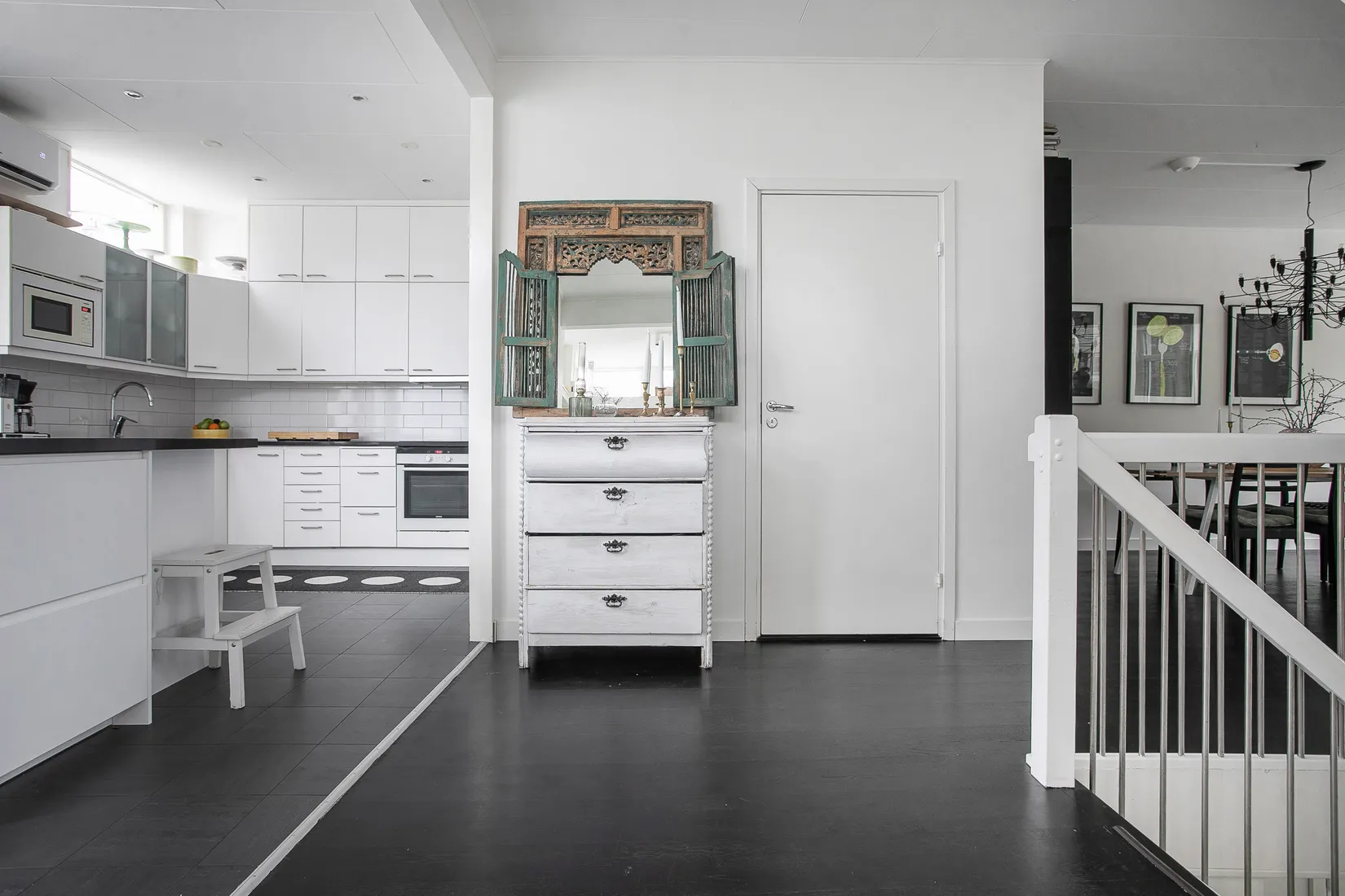 Villa, Radhus, Fältspatsvägen 6, Norra Lännersta, Nacka