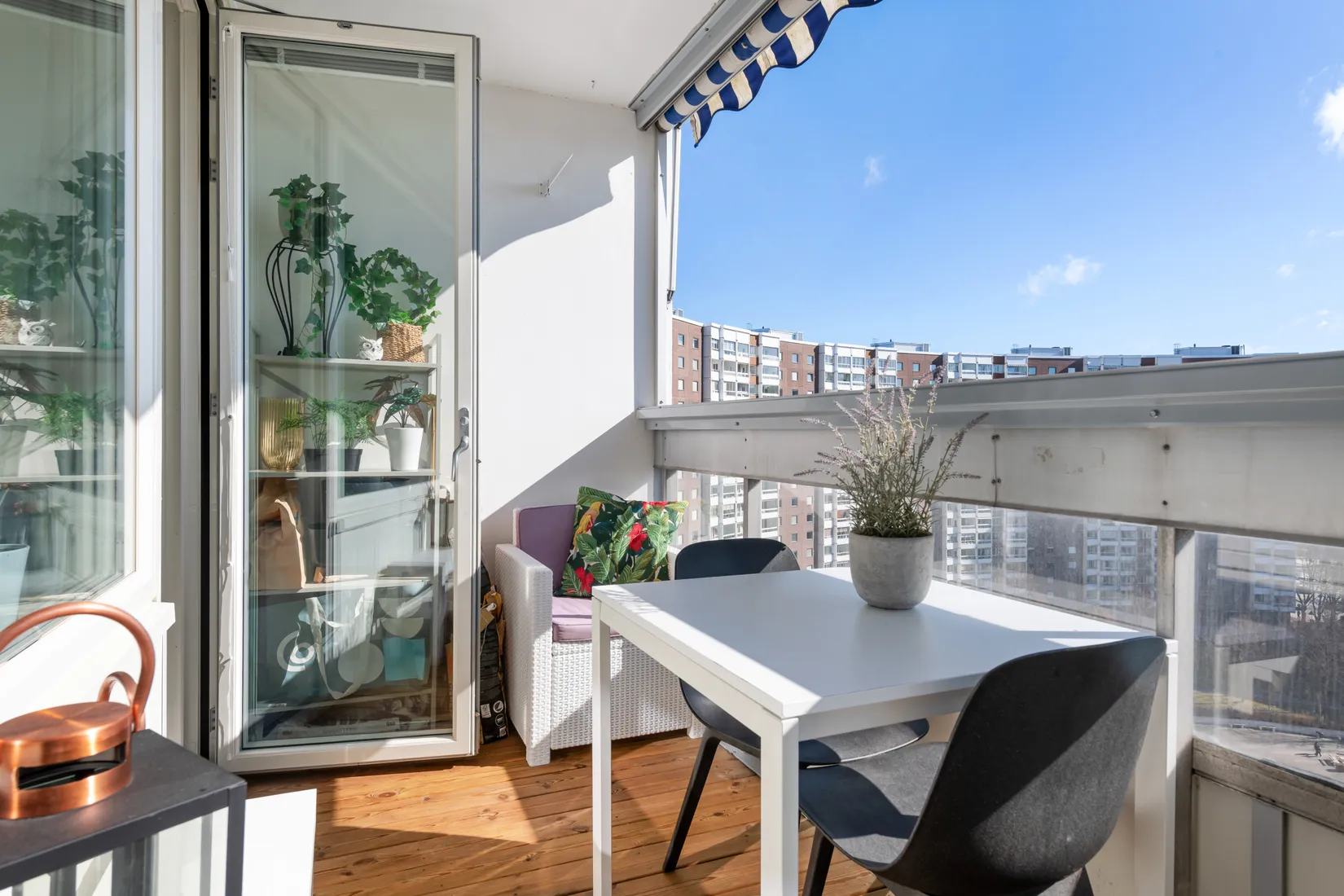 Bostadsrätt, Åkerbyvägen 84, 12tr, Täby Centrum, Täby