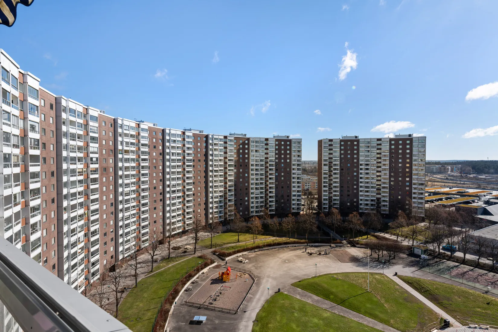 Bostadsrätt, Åkerbyvägen 84, 12tr, Täby Centrum, Täby
