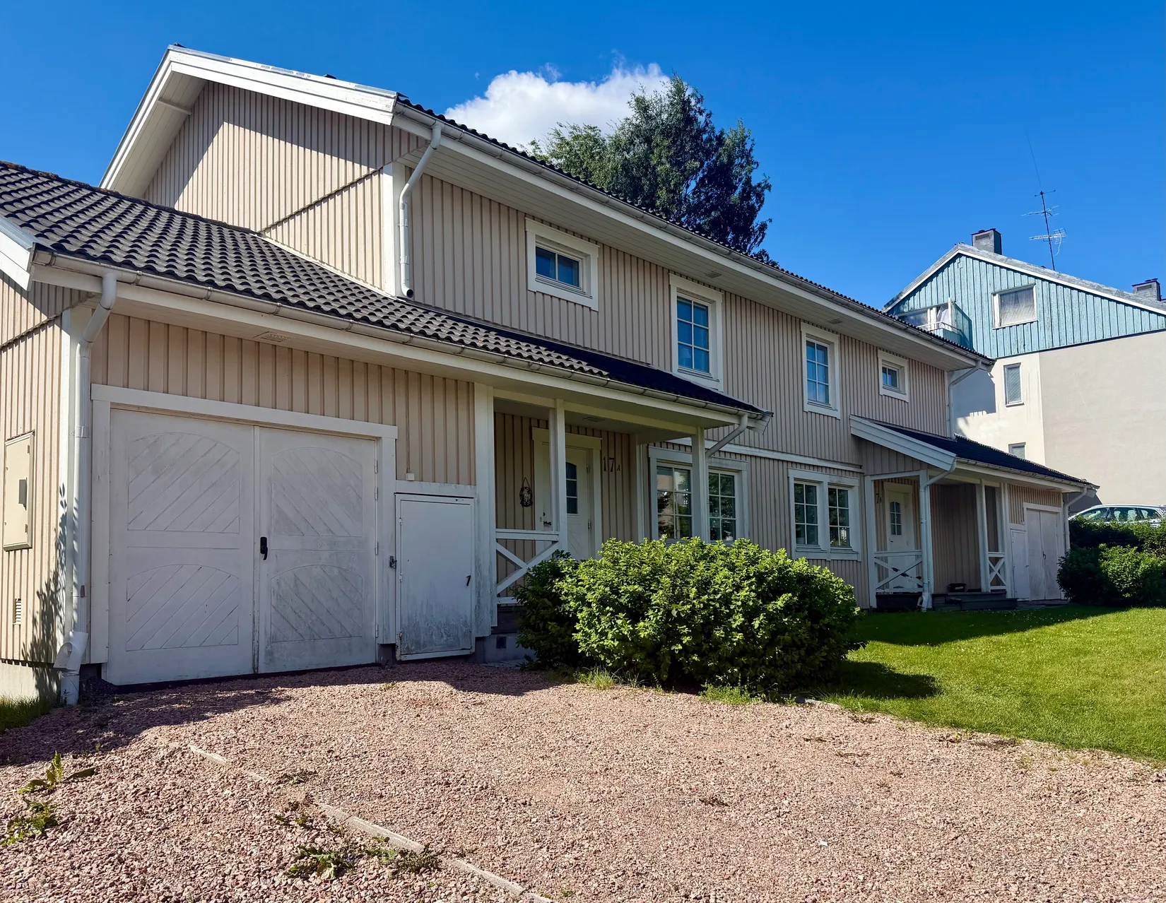 Radhus, Ådalsvägen 17, Bondjöstaden, Härnösand