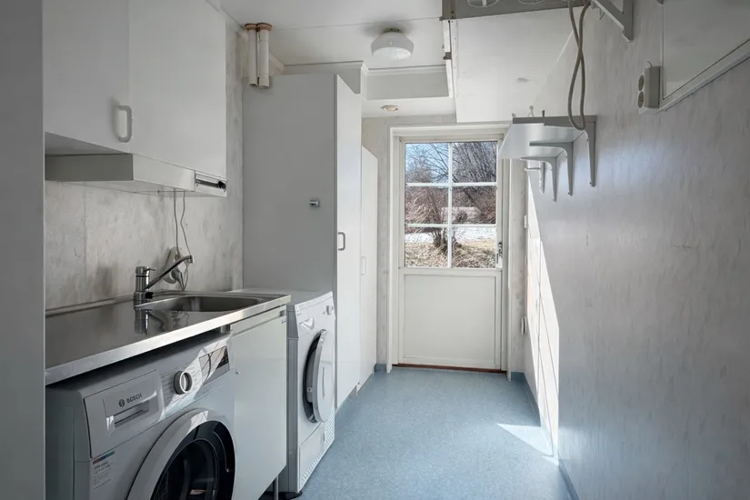 Radhus, Ådalsvägen 17, Bondjöstaden, Härnösand