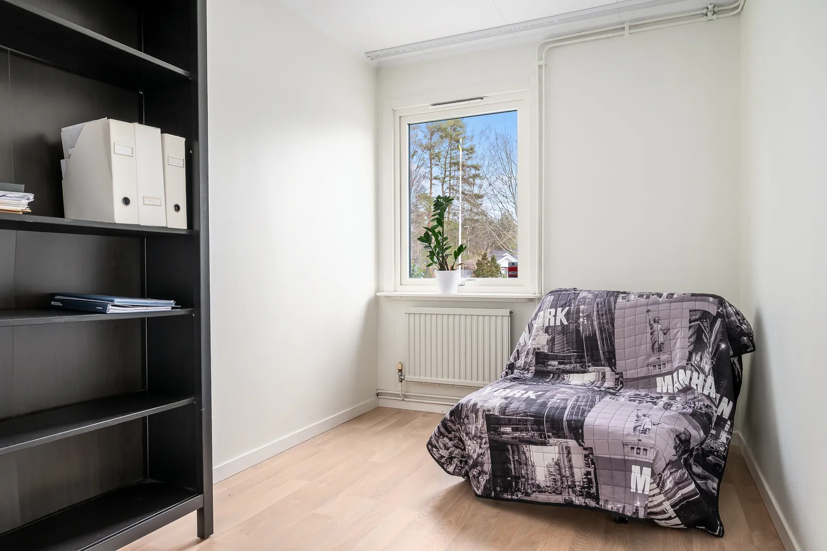 Villa, Radhus, Prästkragevägen 1, Sunnerby, Nynäshamn