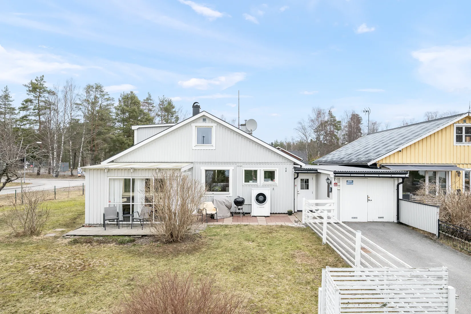 Villa, Radhus, Prästkragevägen 1, Sunnerby, Nynäshamn