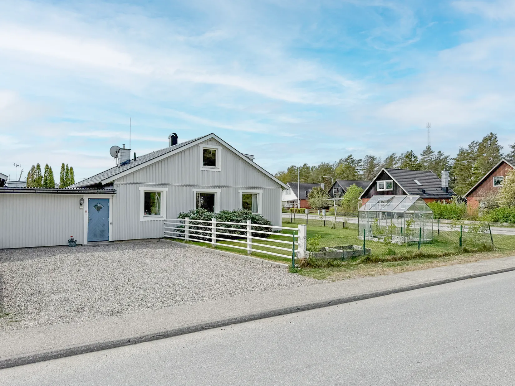 Villa, Radhus, Prästkragevägen 1, Sunnerby, Nynäshamn