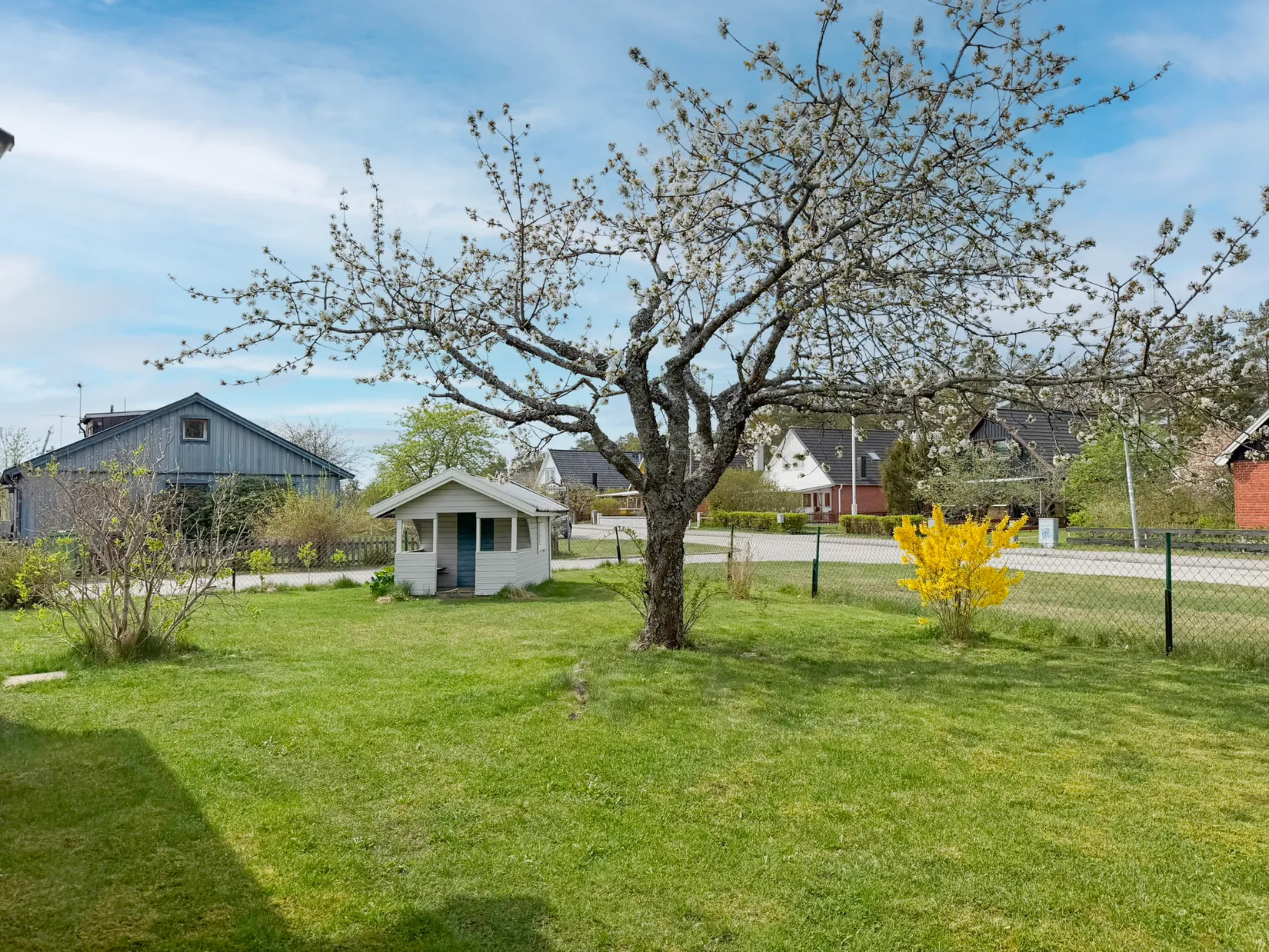 Villa, Radhus, Prästkragevägen 1, Sunnerby, Nynäshamn