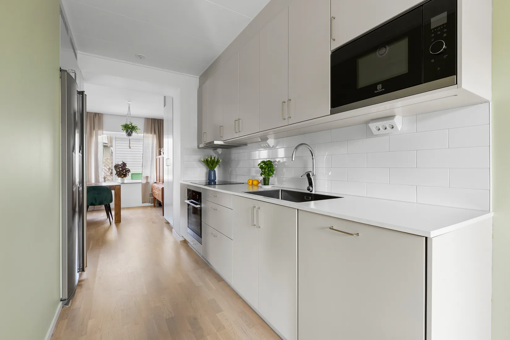 Bostadsrätt, Radhus, Kontringsvägen 28, Ekerö Träkvista, Ekerö