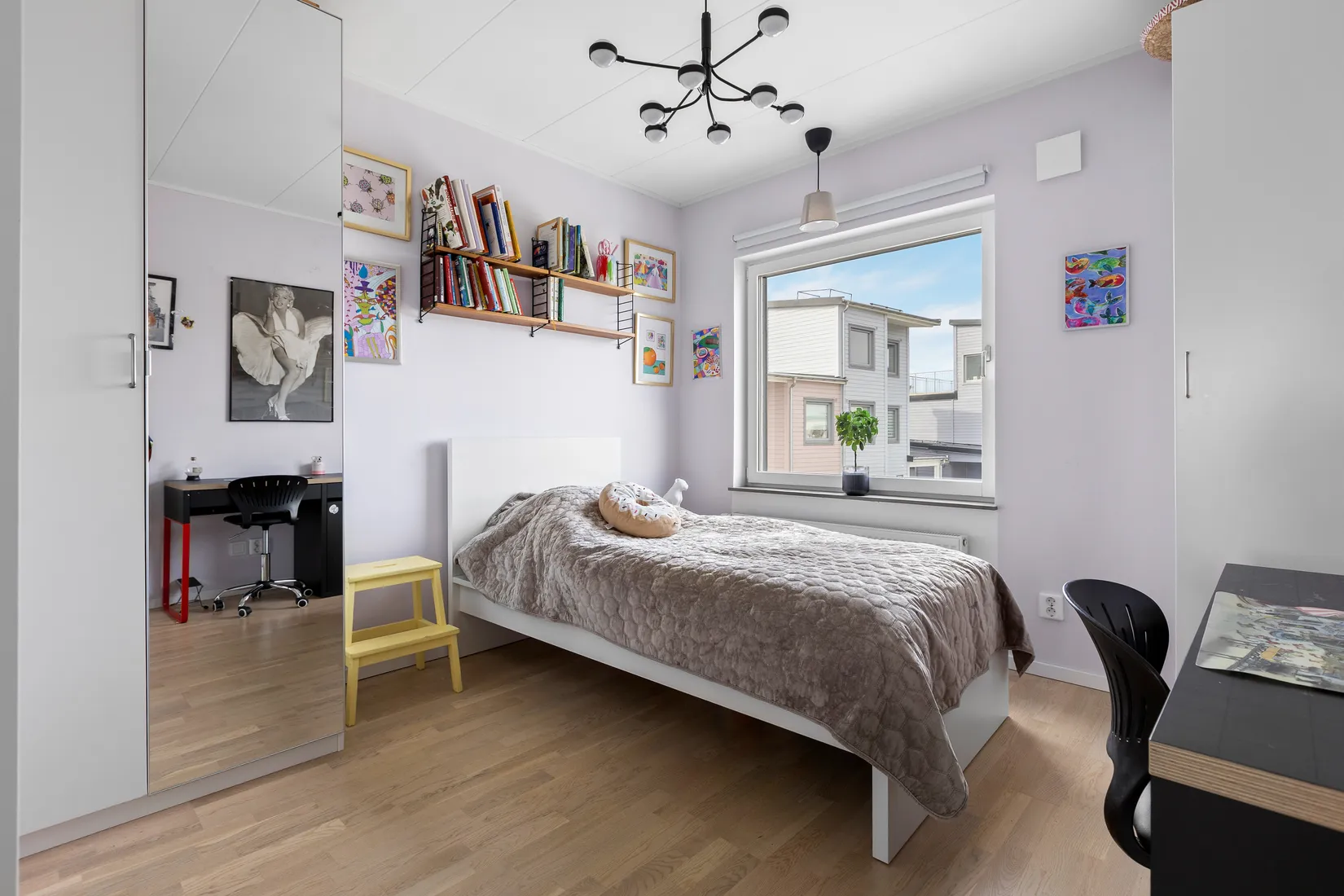 Bostadsrätt, Radhus, Kontringsvägen 28, Ekerö Träkvista, Ekerö