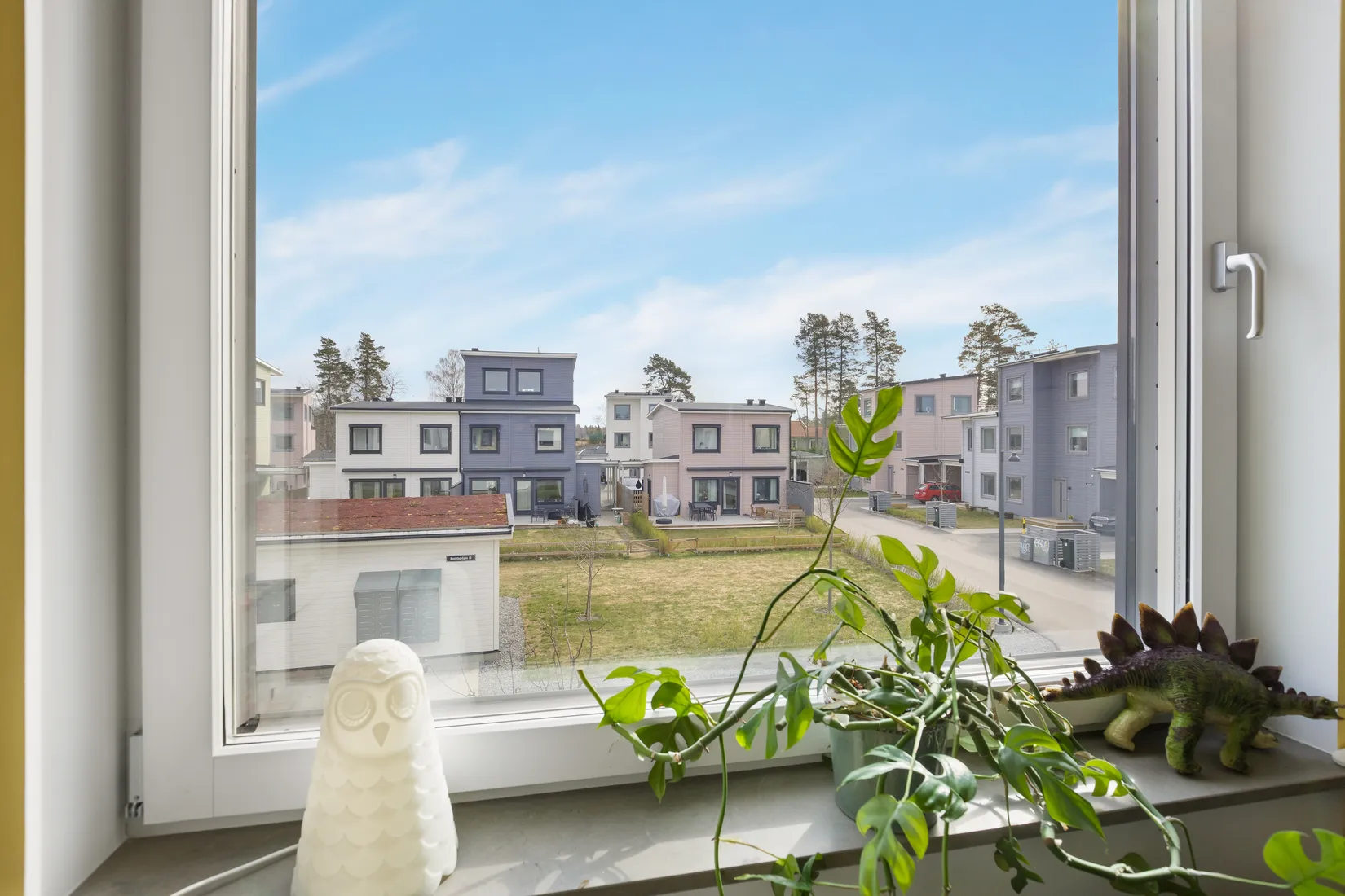 Bostadsrätt, Radhus, Kontringsvägen 28, Ekerö Träkvista, Ekerö