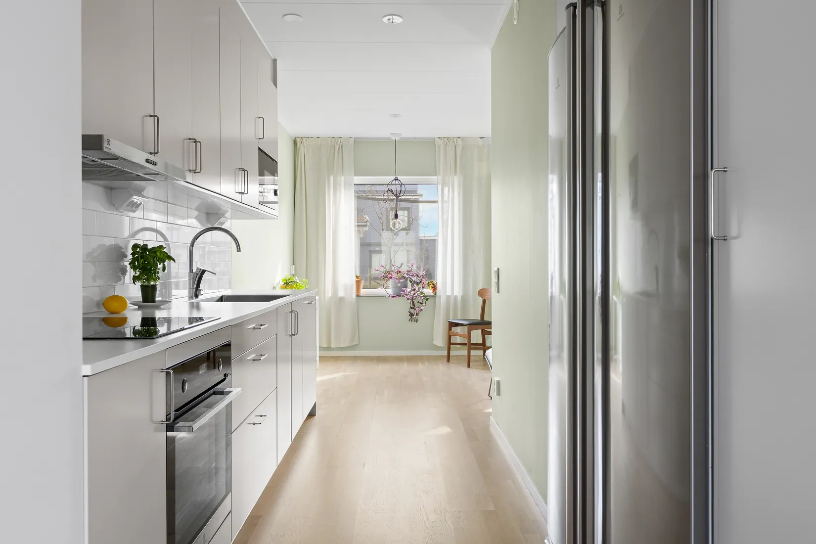 Bostadsrätt, Radhus, Kontringsvägen 28, Ekerö Träkvista, Ekerö