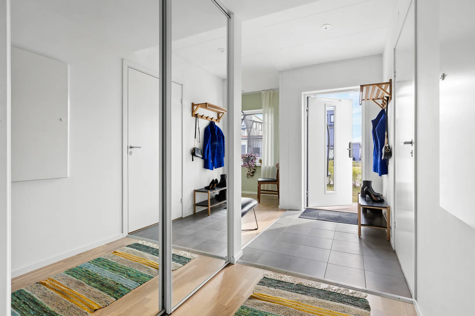 Bostadsrätt, Radhus, Kontringsvägen 28, Ekerö Träkvista, Ekerö