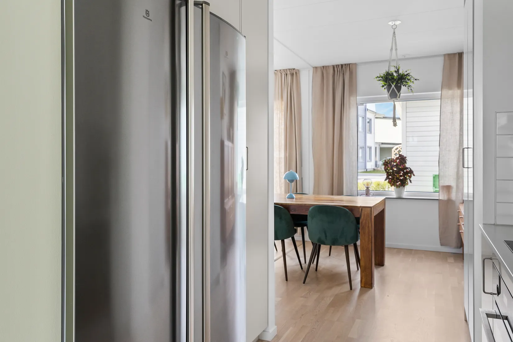 Bostadsrätt, Radhus, Kontringsvägen 28, Ekerö Träkvista, Ekerö