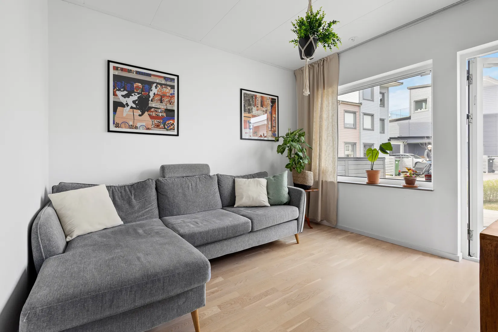 Bostadsrätt, Radhus, Kontringsvägen 28, Ekerö Träkvista, Ekerö