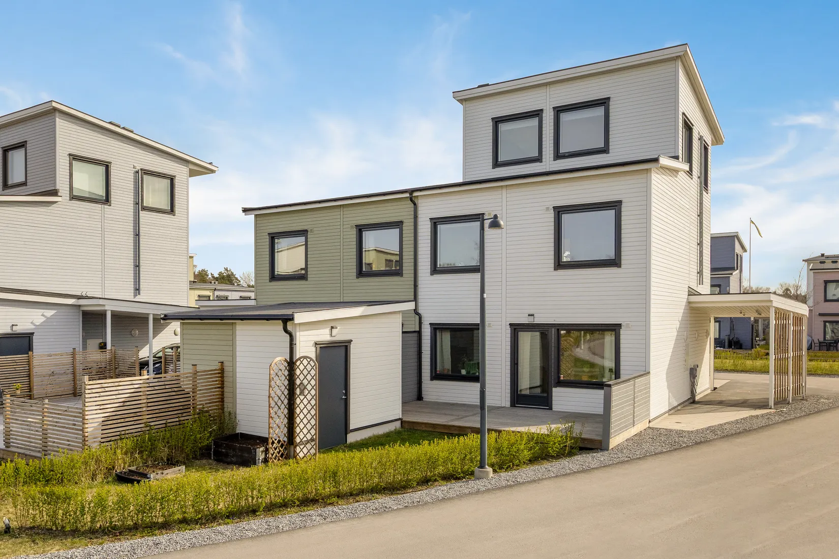 Bostadsrätt, Radhus, Kontringsvägen 28, Ekerö Träkvista, Ekerö