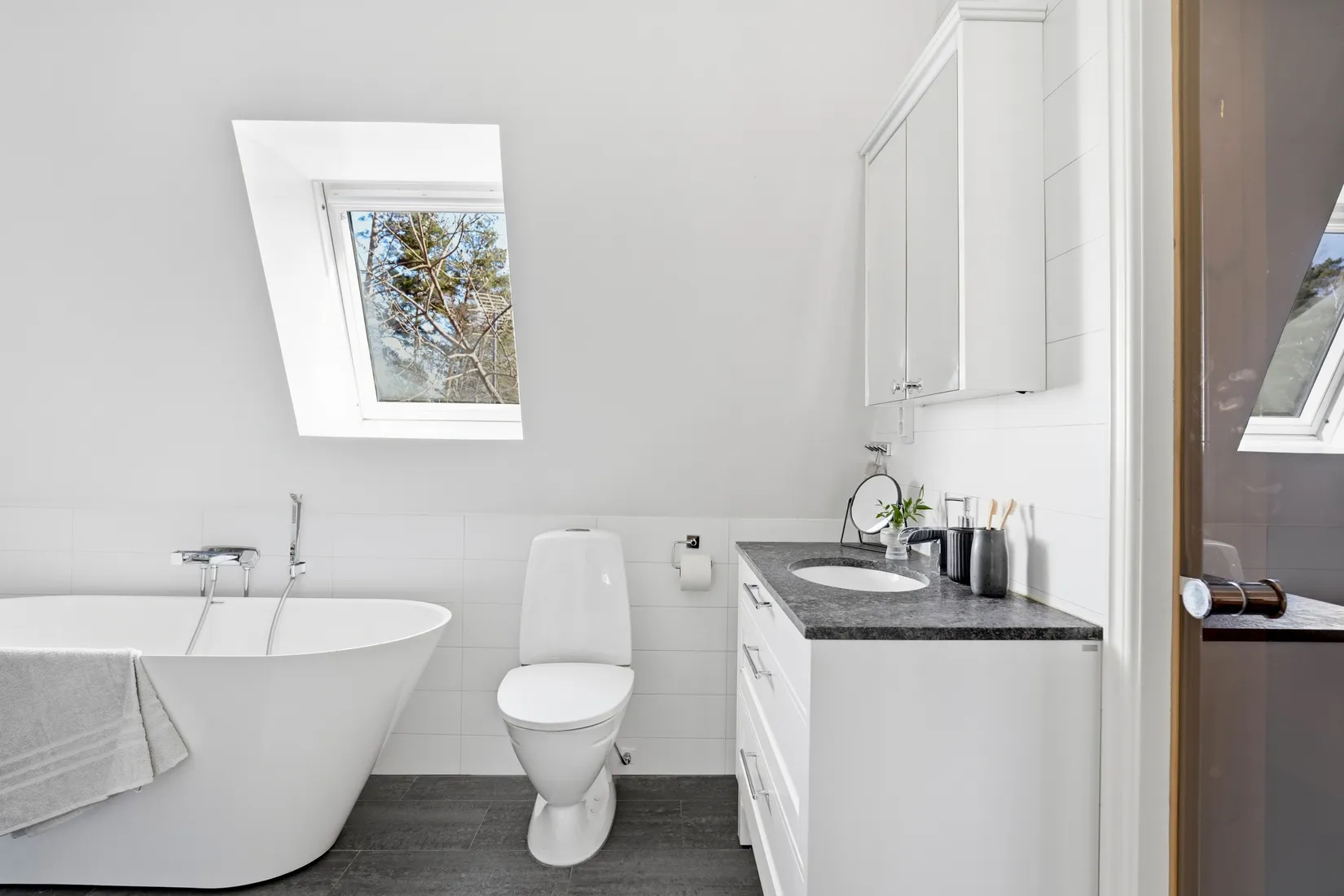 Villa, Långvägen 44B, Sunnersta, Uppsala