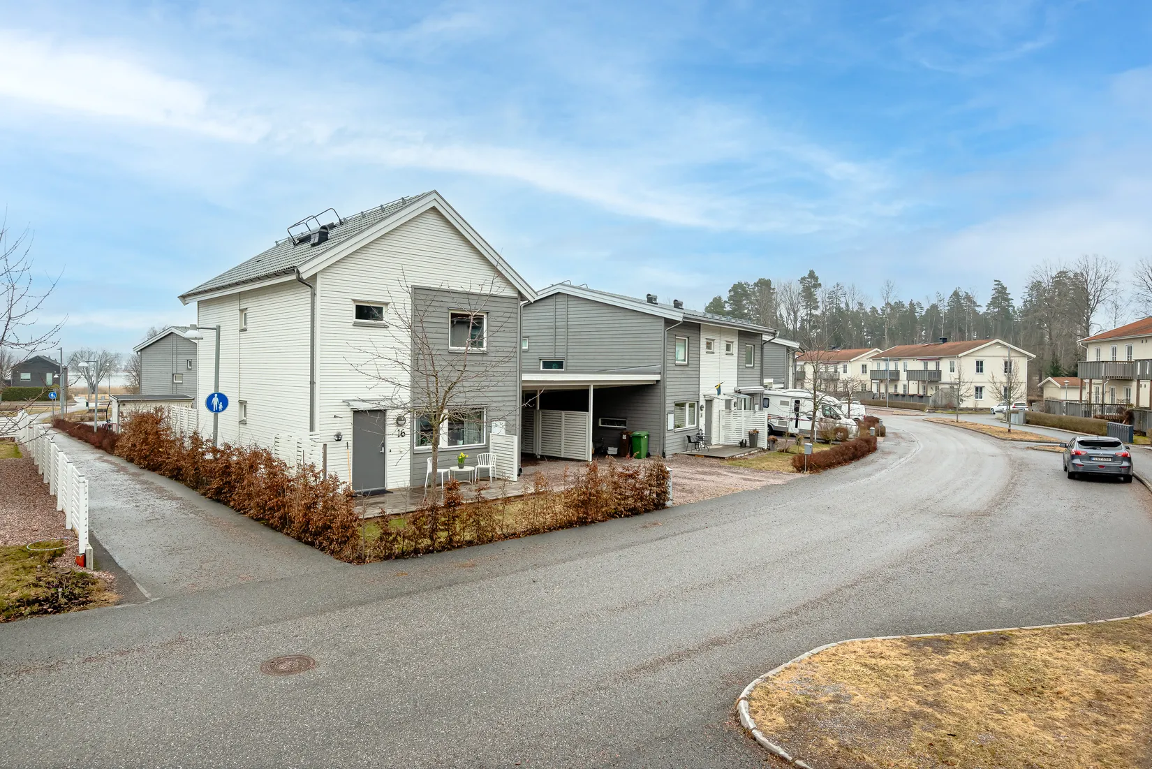 Bostadsrätt, Radhus, Rosenhillsvägen 16, Arnö, Nyköping