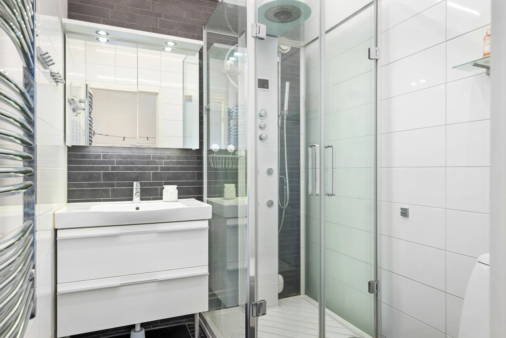 Villa, Älghagsstigen 28, Hässelby Norra Villastad, Stockholm